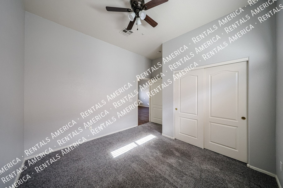 Building Photo - 8075 W Mary Jane Ln