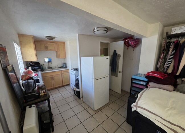 Building Photo - 1420 Coolidge Ave