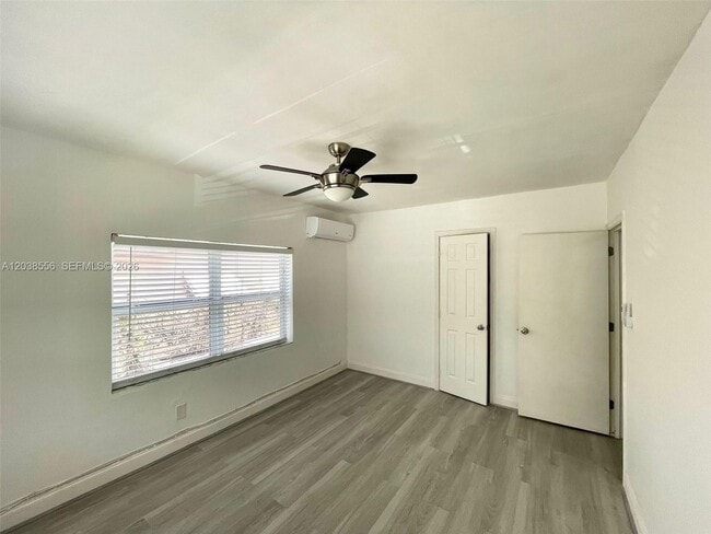Building Photo - 1612 NE 110th Terrace