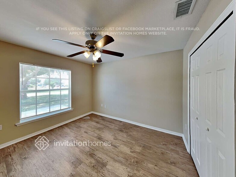 Building Photo - 1437 Bluff Loop