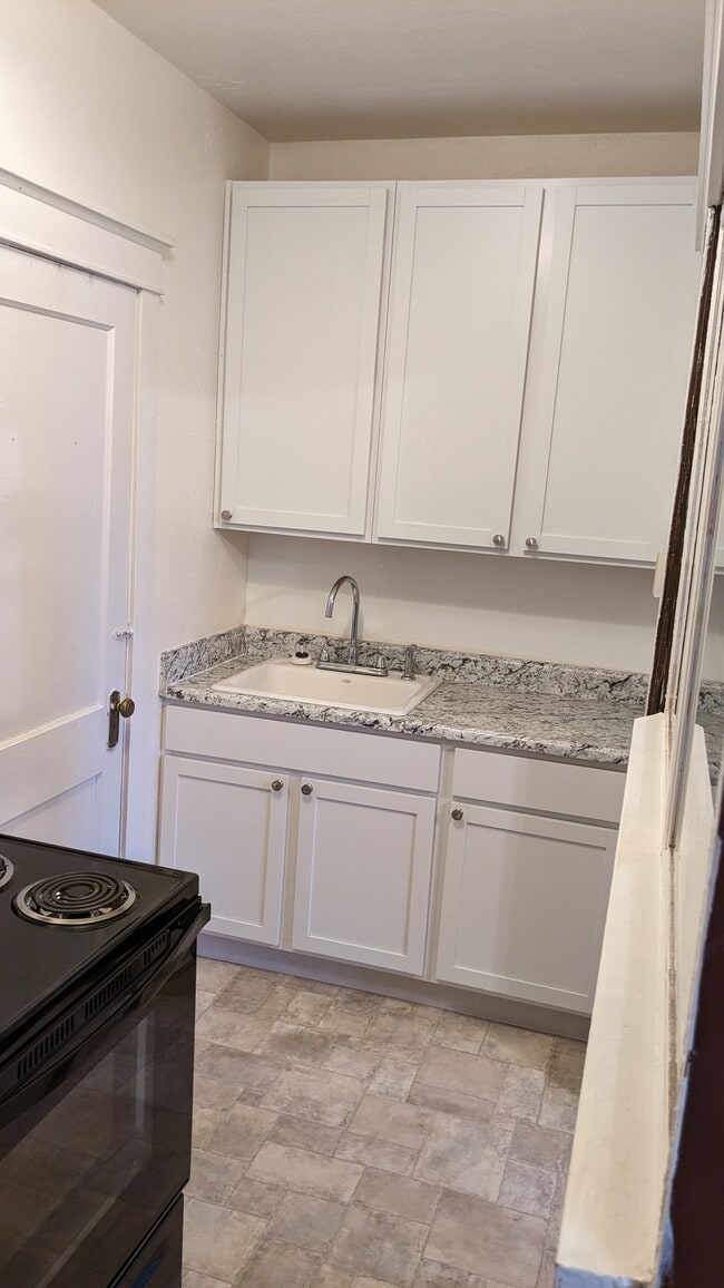 Building Photo - Penney-Haines, LLC