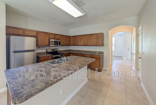 Building Photo - 625 Oakleaf Plantation Pkwy