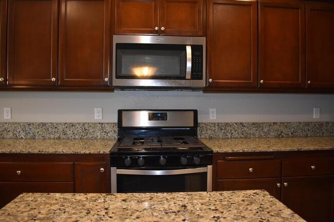Building Photo - 4364 Wickson Pl