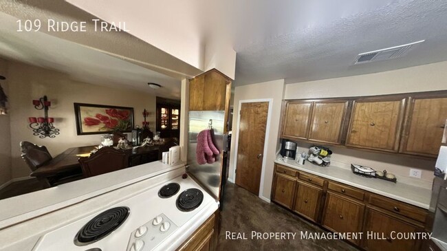 Building Photo - 109 Ridge Trail