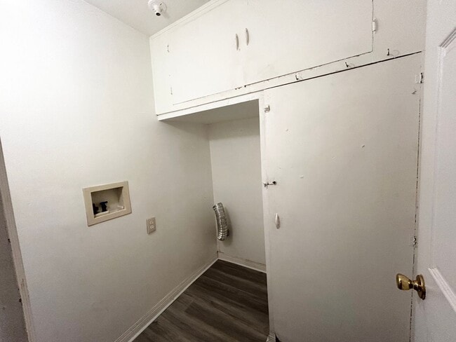 Building Photo - 3 Bedroom SE Portland Home!