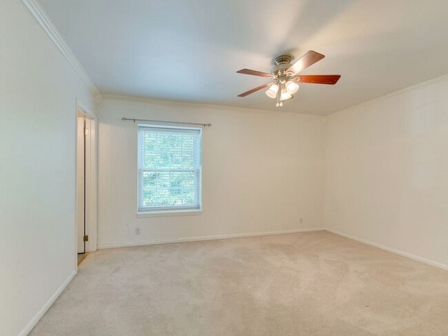 Building Photo - Check out this amazingly located 3 bed/2 b...