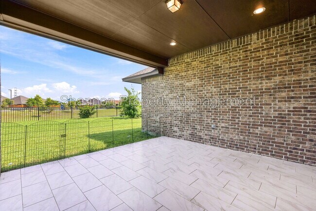Building Photo - 24610 Bardona Way