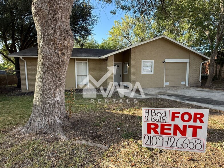 Building Photo - 102 Green Meadow Blvd