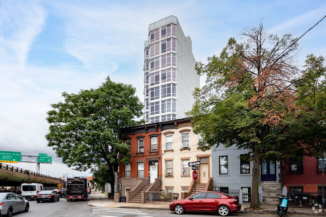 Building Photo - Carroll Gardens