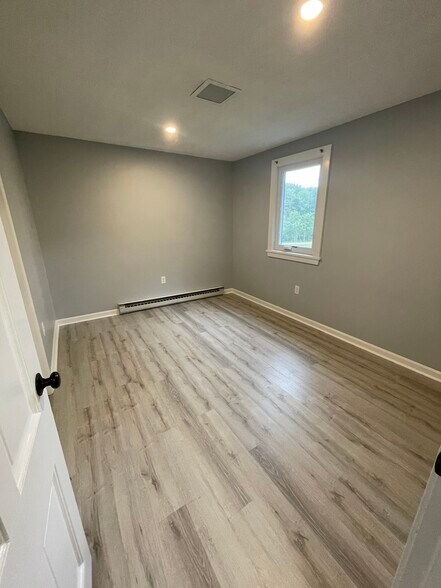 Building Photo - 1 Sahin Way