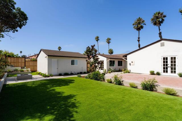 Building Photo - 6653 Aranda Ave