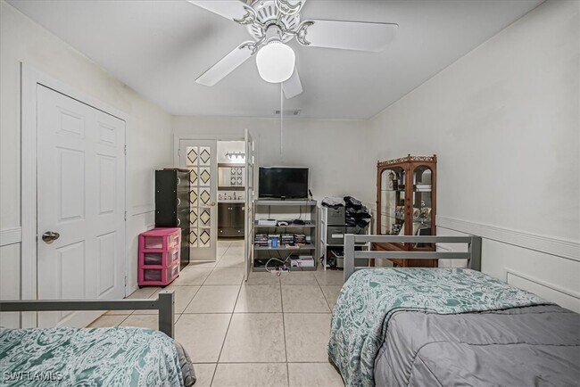 Building Photo - 3408 Timberwood Cir