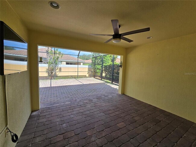 Building Photo - 11895 Iselle Dr