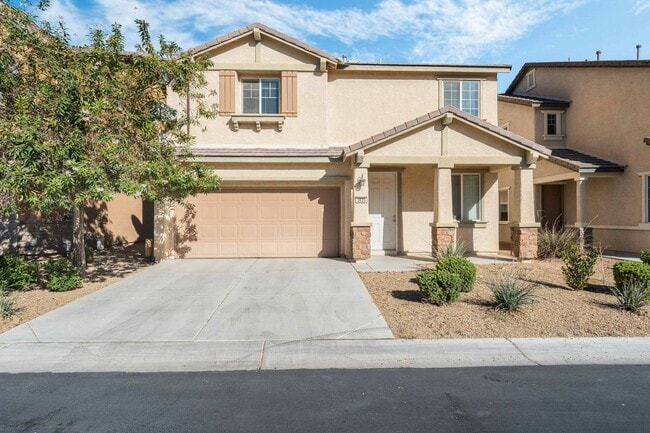Primary Photo - 3 BEDROOM IN HENDERSON WITH COMMUNITY POOL...