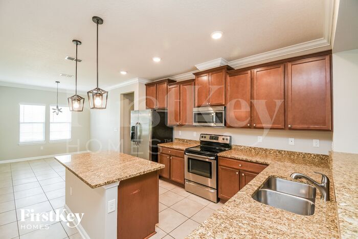 Building Photo - 15745 Rachel Creek Dr