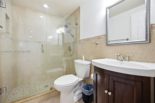 Building Photo - 561 SW 87th Ct