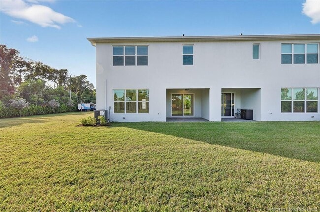 Building Photo - 3487 NW Solange Ct