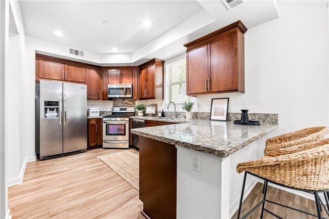 Building Photo - 706 Colorado Cir