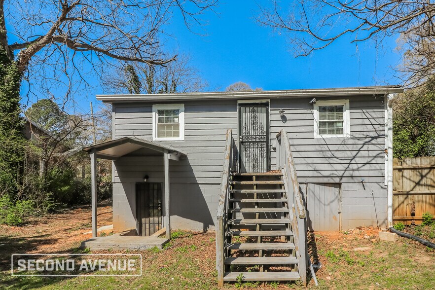 Building Photo - 1328 Eason St NW