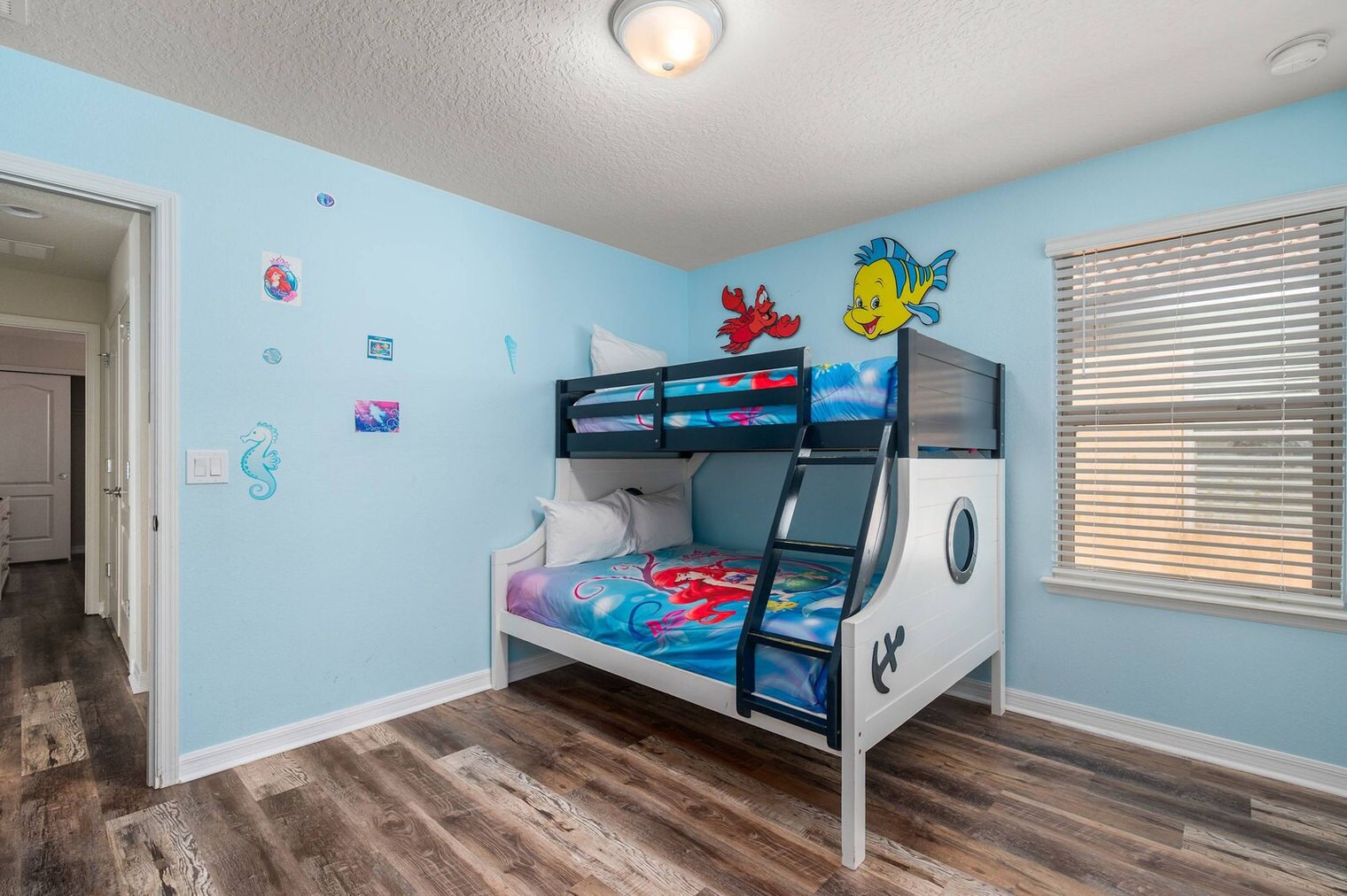 Building Photo - 1626 Lima Ave