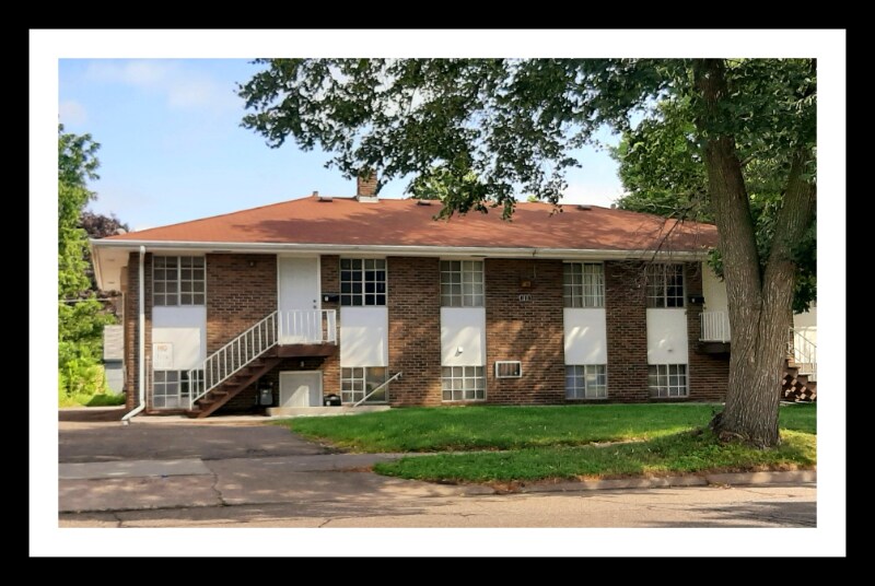 Building Photo - 1111 W Minnehaha Ave