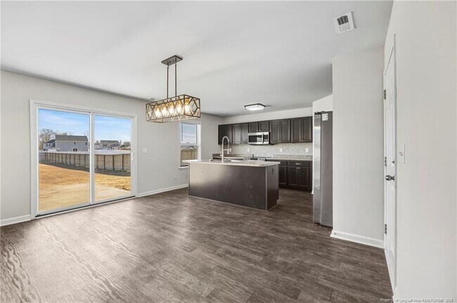 Building Photo - 34 Merlin Ct