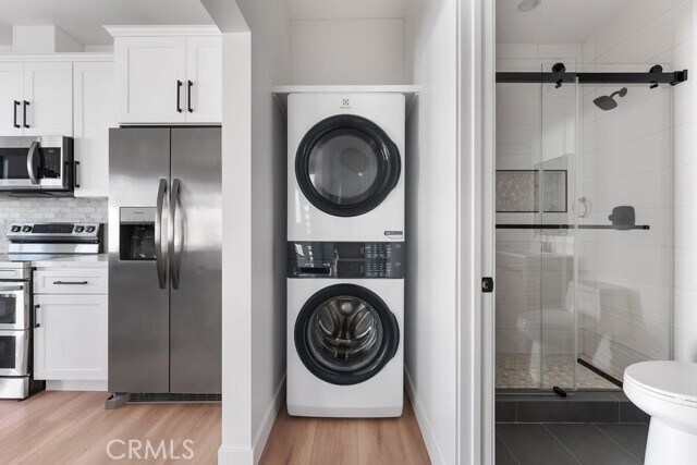 Building Photo - 19952 Archwood St