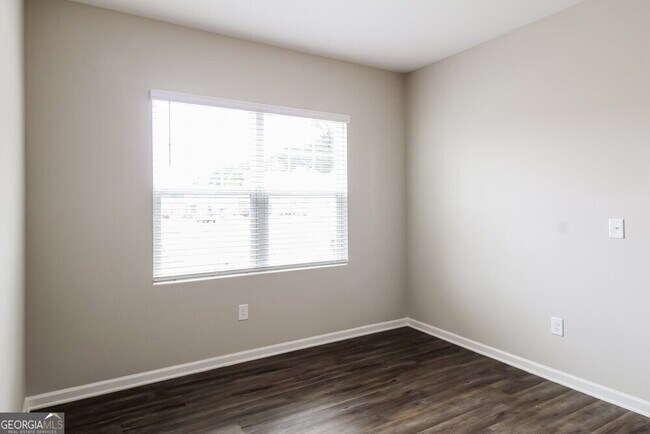 Building Photo - 4261 Kendrick Cir