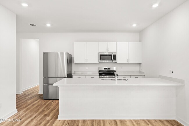 Building Photo - 2319 Discovery Loop