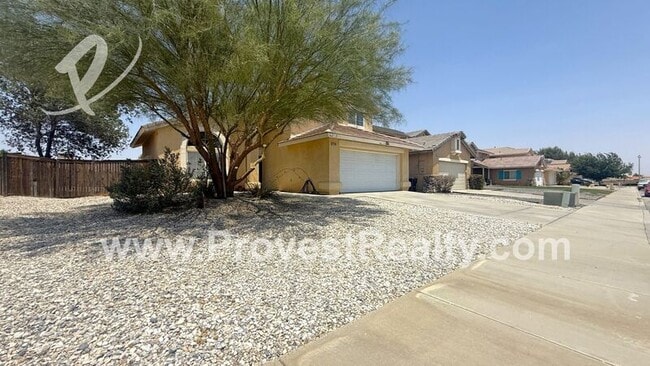Building Photo - 12436 Honeybear Ln