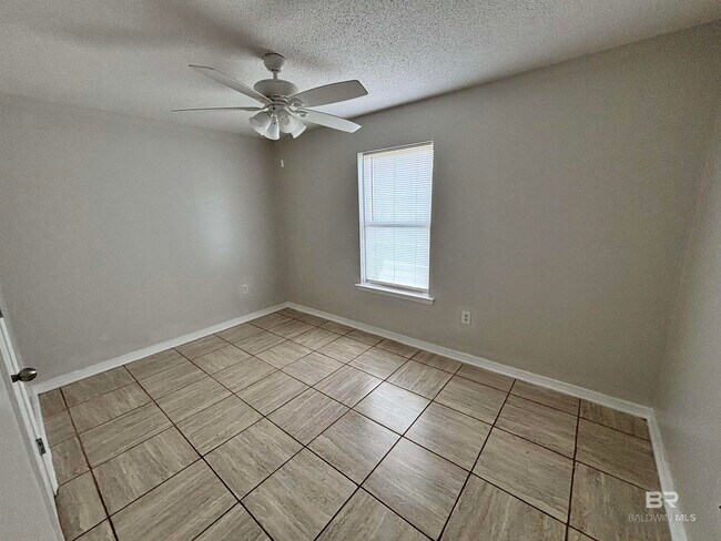 Building Photo - 21711 Bartlett Ln