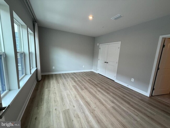 Building Photo - 4395 Peach Lily Ln