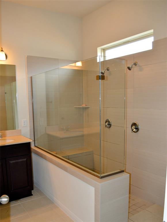 Building Photo - 1237 Clearwing Cir