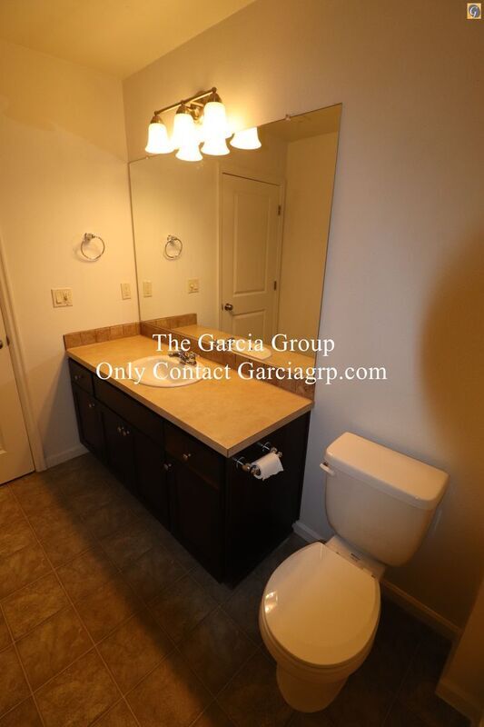 Building Photo - 1129 Lilac St