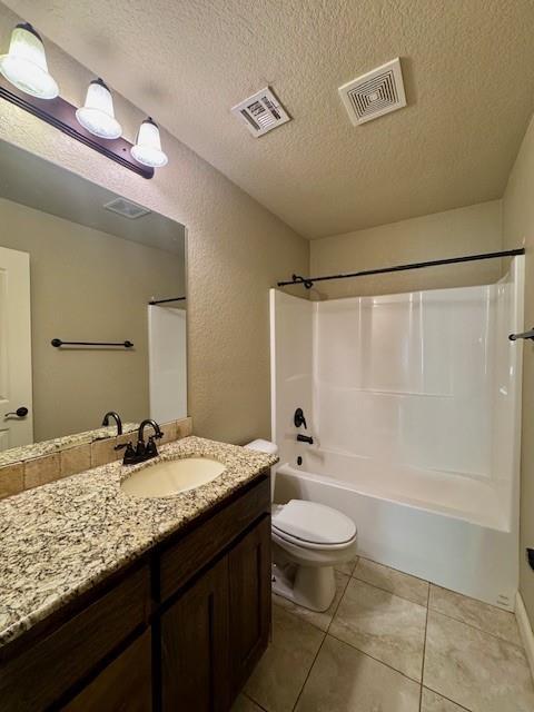 Building Photo - 2905 SW Tanglewood Ave