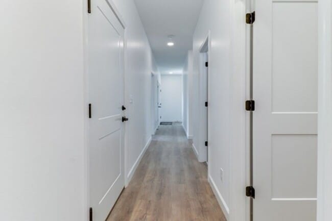 Building Photo - Get $699 off your security deposit!