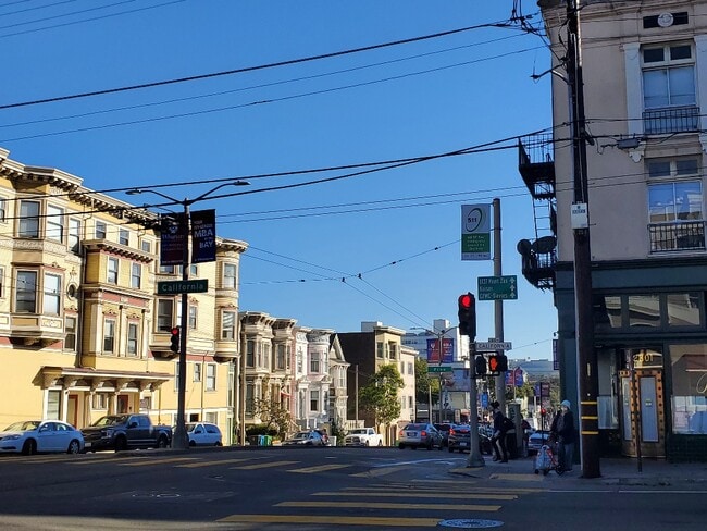 Building Photo - 2811 California St
