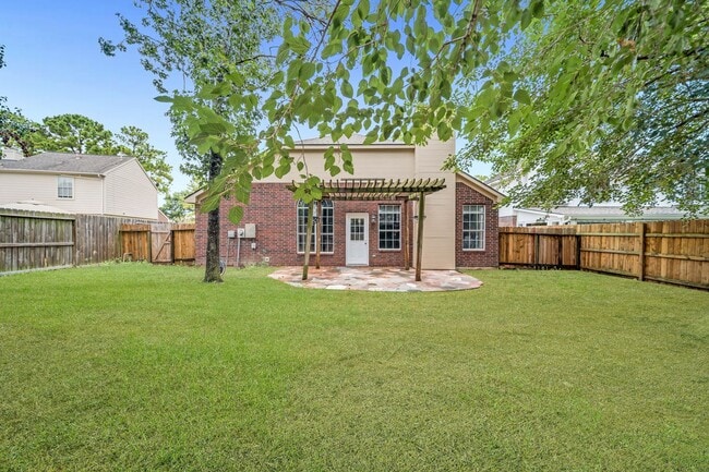 Building Photo - 15007 Chestnut Falls Dr