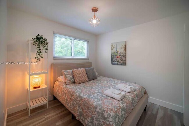 Building Photo - 21761 SW 98th Pl