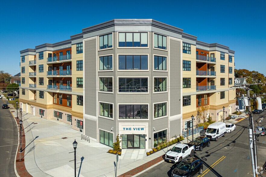 Primary Photo - The View at Long Branch