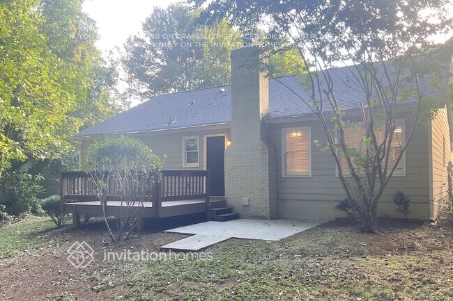 Building Photo - 7101 Thatcher Ct