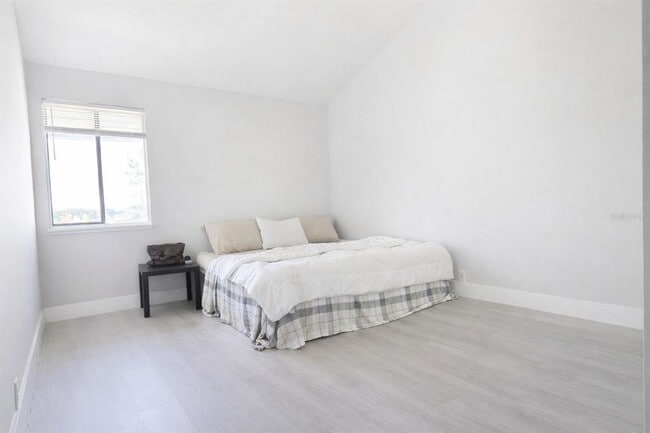 Building Photo - 1502 Lake Buckeye Rd