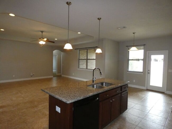 Building Photo - 5355 Dalton Cir