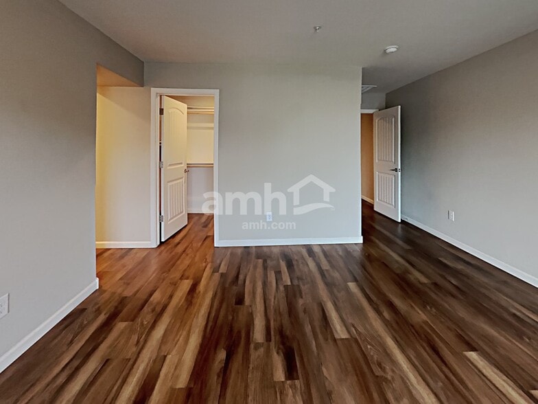 Building Photo - 20677 W Point Ridge Rd