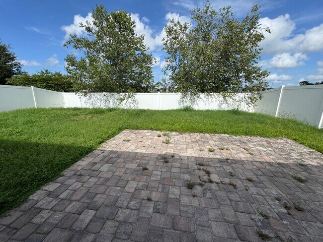 Building Photo - 2980 Scarlett Dr