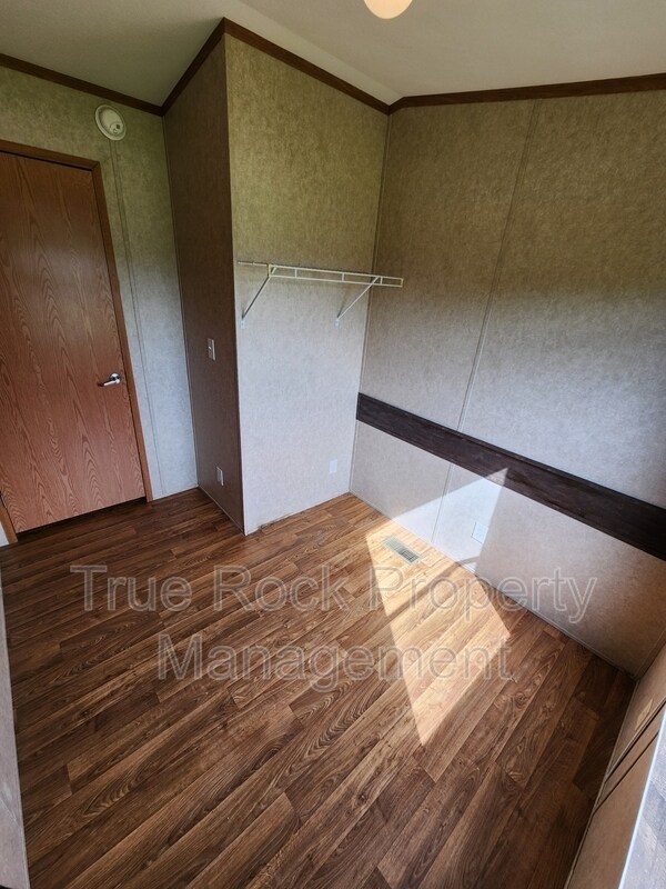 Building Photo - 16505 County Rd 1526 Ct