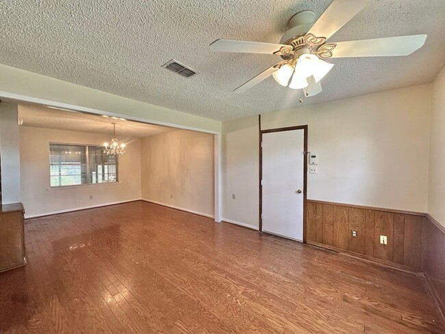 Building Photo - Spacious 4-Bedroom Home on a Corner Lot wi...