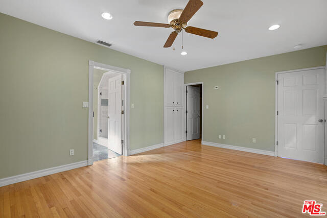 Building Photo - 7432 Westlawn Ave