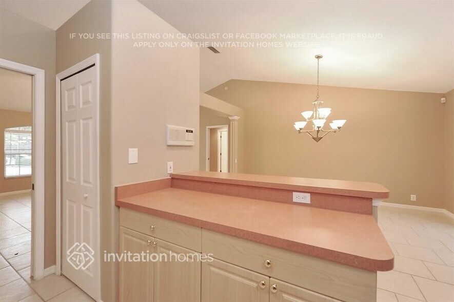 Building Photo - 5915 32nd St E