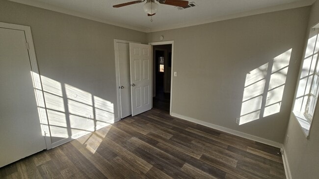 Building Photo - 512 Woodward Ave